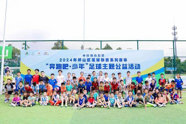 郭德纲遭遇重大危机，演出暂停引发全面连锁反应